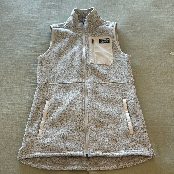 L.L. Bean Sweater Fleece Long Vest - Picture 1 of 6